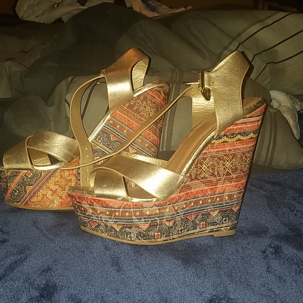 Shoes